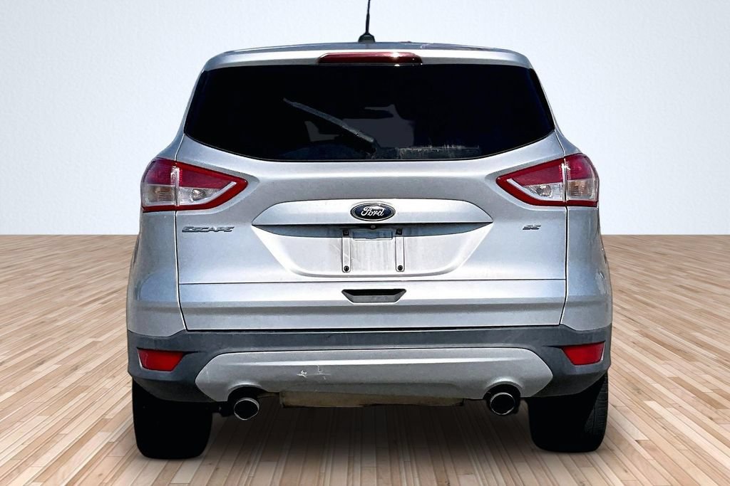 Used 2015 Ford Escape SE FWD image 4
