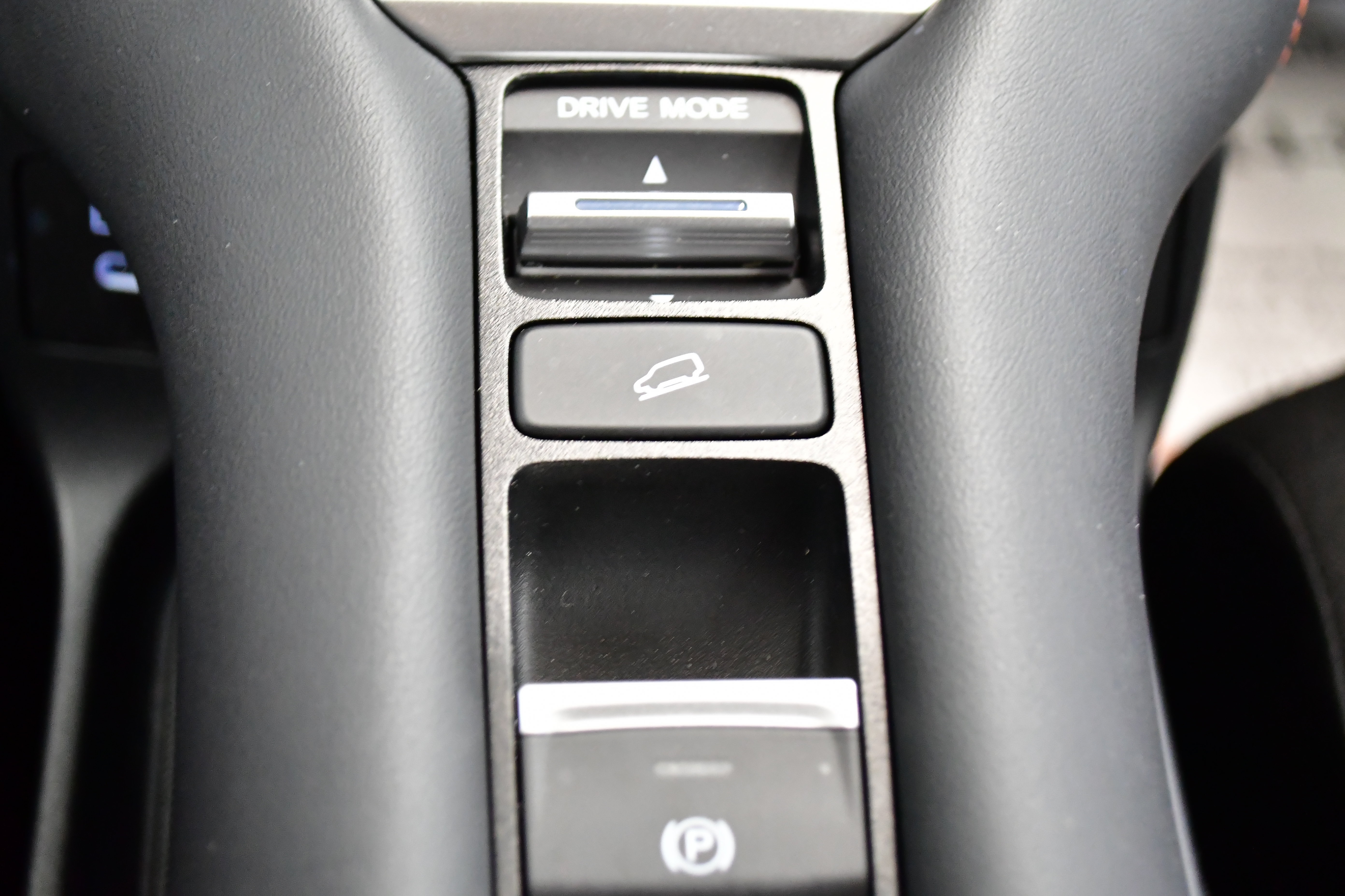 Used 2024 Honda HR-V Sport image 28