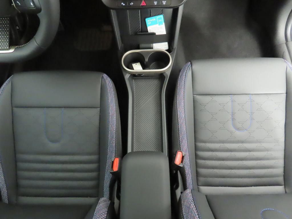 Used 2026 MINI Cooper 2-Door Hardtop image 17