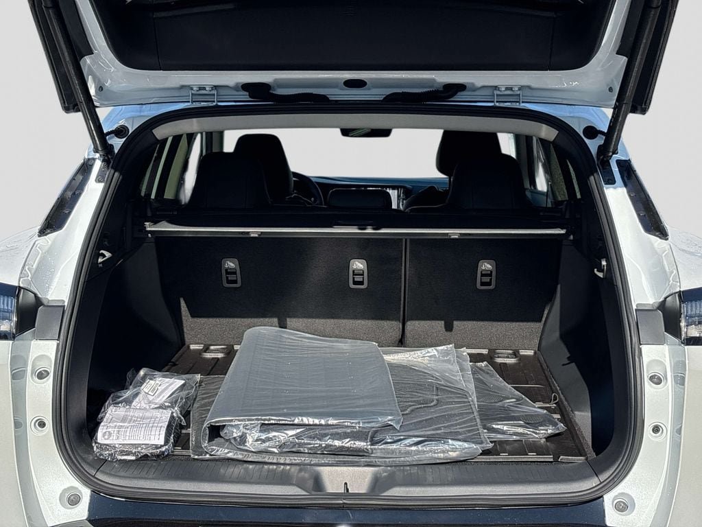 New 2026 Nissan Murano Platinum w/ Cargo Package AWD/4WD image 4