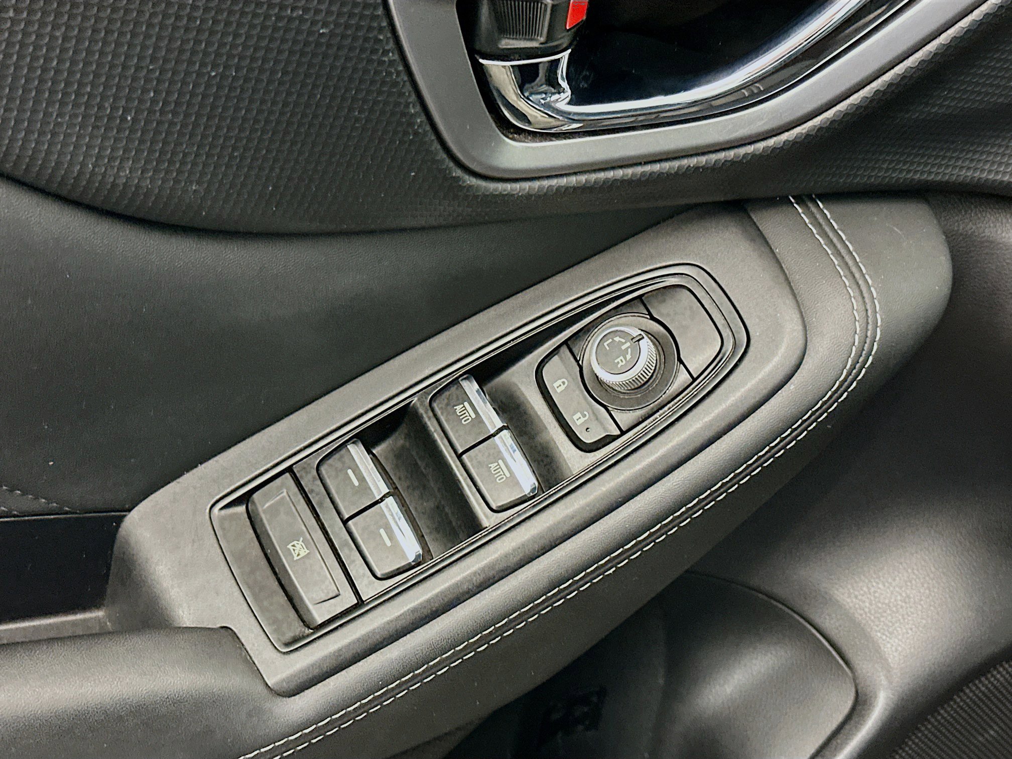 Used 2019 Subaru Forester Touring image 15