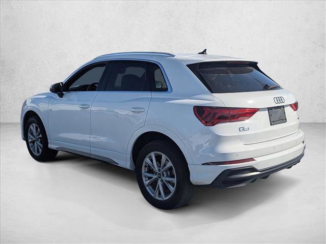 Used 2021 Audi Q3 2.0T Premium w/ Convenience Package image 7