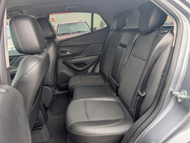 Used 2015 Buick Encore FWD image 16