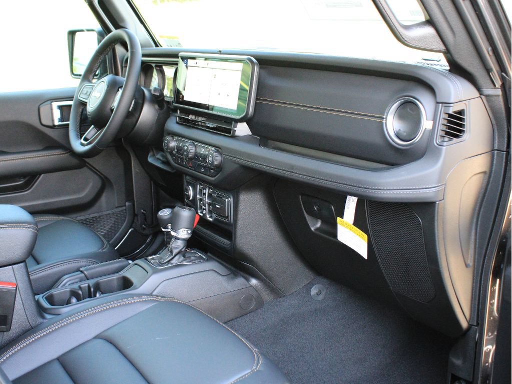 New 2026 Jeep Gladiator Mojave AWD/4WD image 24