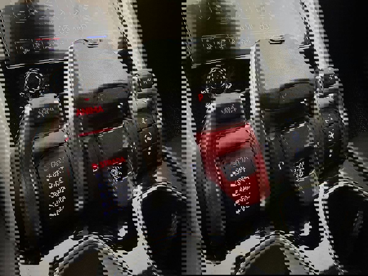 Used 2021 Lamborghini Urus image 50