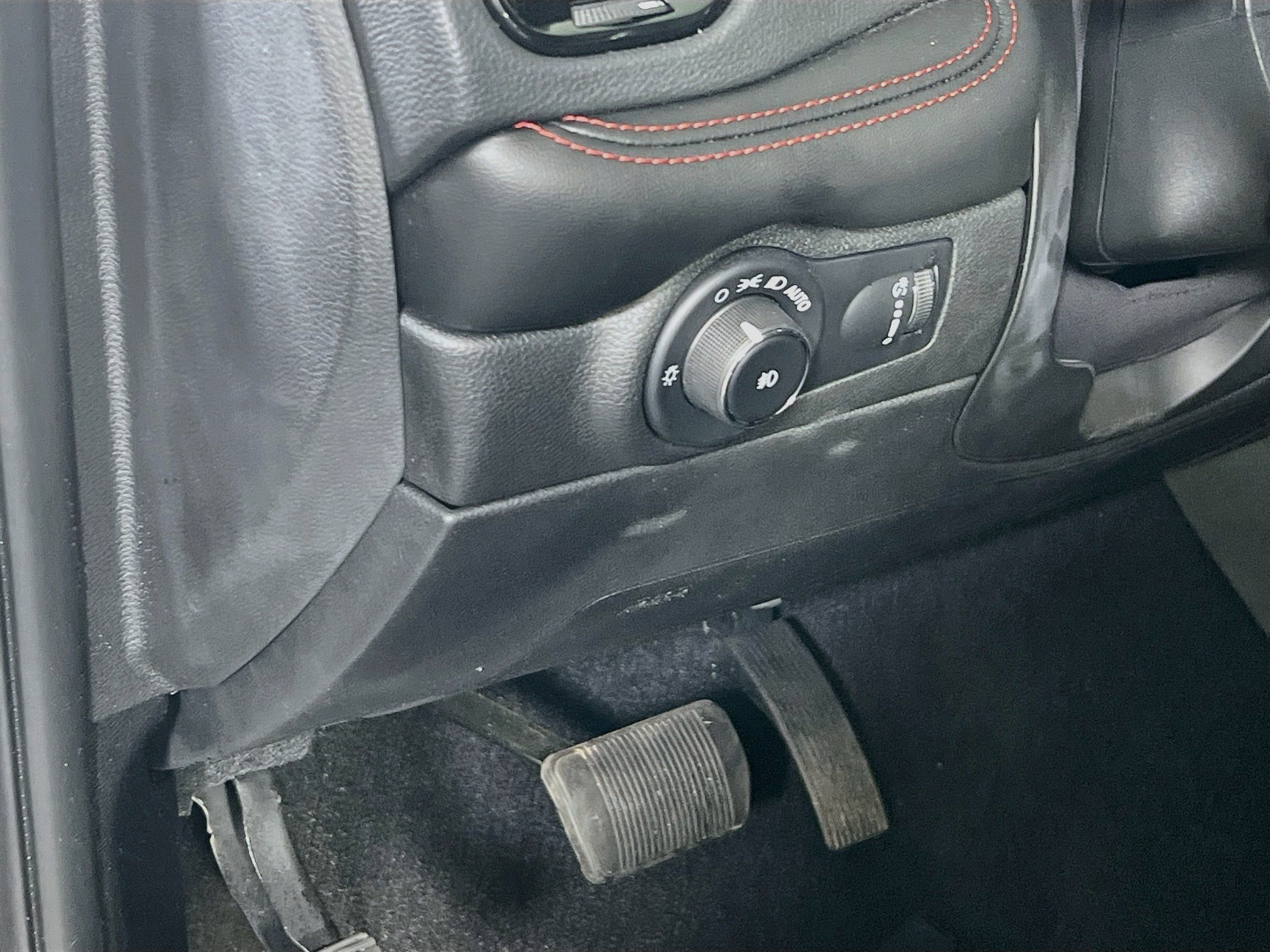 Used 2023 Dodge Durango GT AWD/4WD image 10