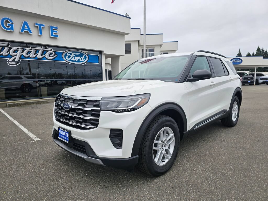 New 2025 Ford Explorer Active AWD/4WD image 2