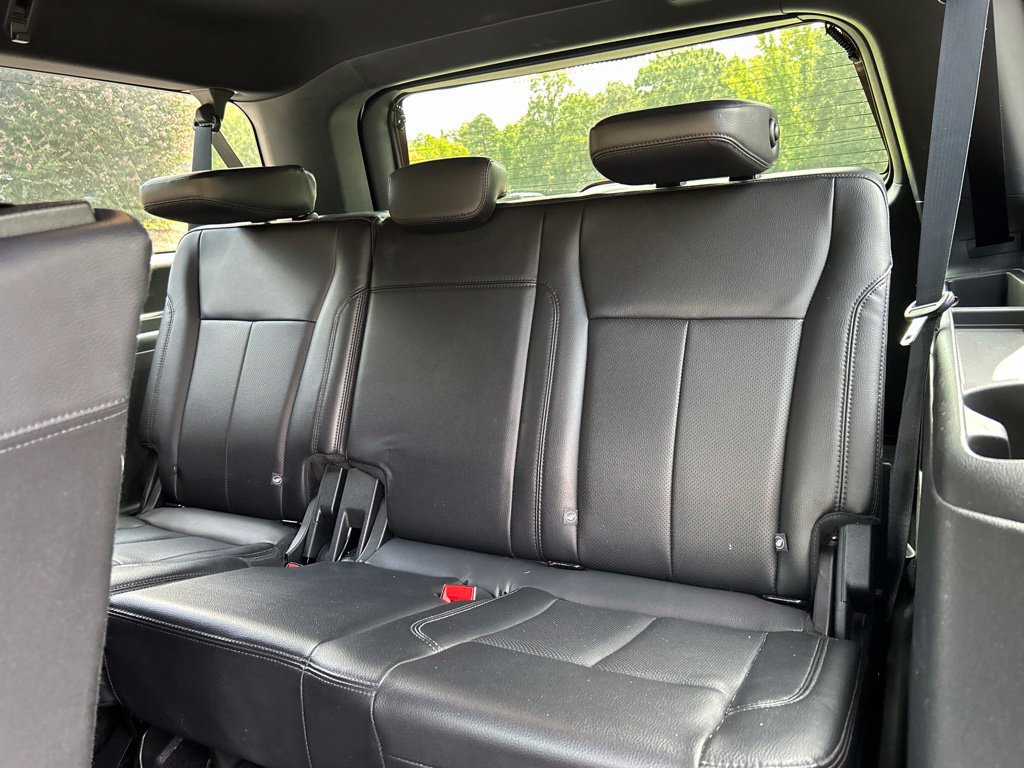 Used 2019 Ford Expedition Max XLT w/ Equipment Group 202A AWD/4WD image 45