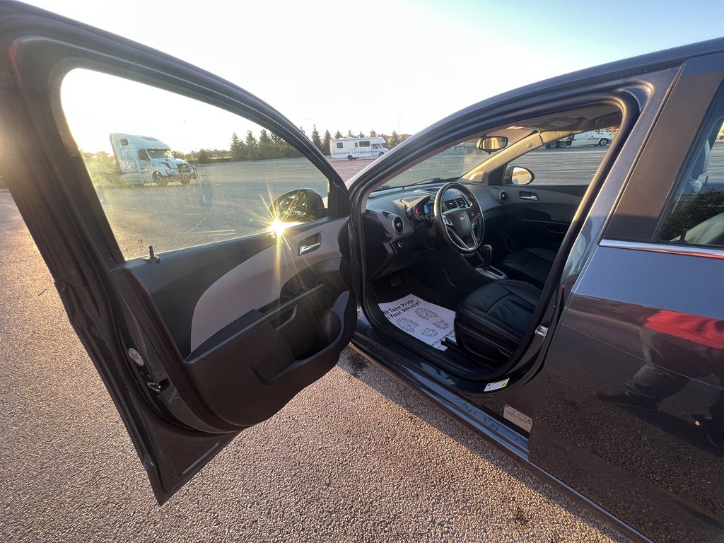 Used 2013 Chevrolet Sonic LTZ image 16