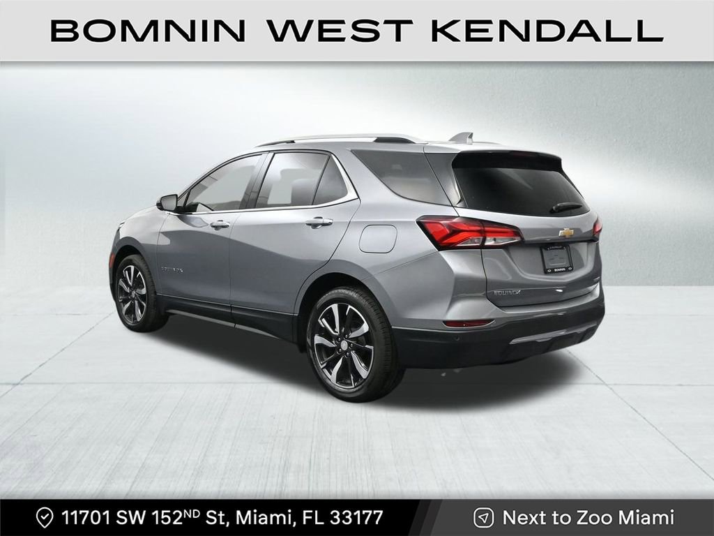 Used 2024 Chevrolet Equinox Premier image 3