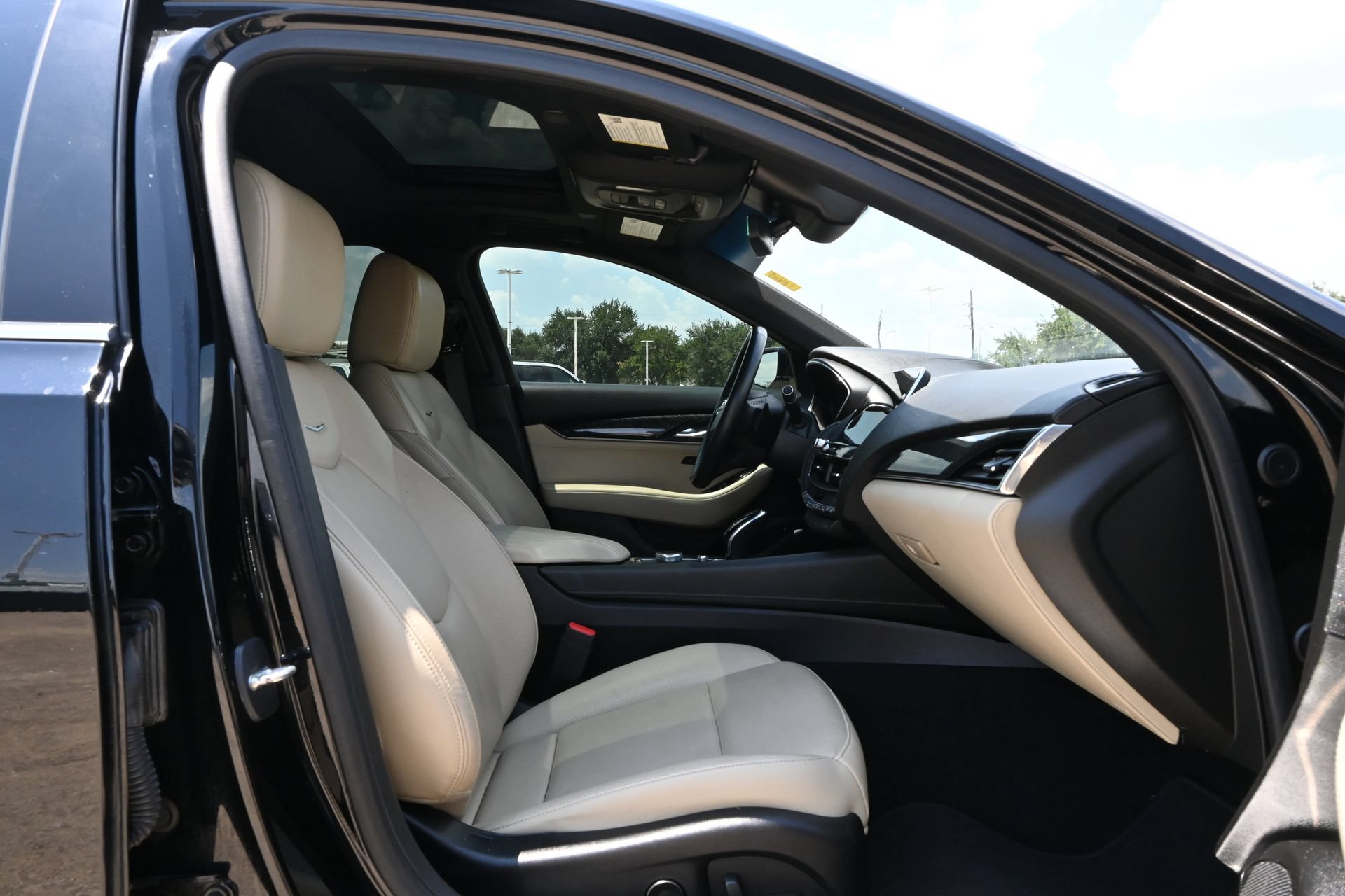 Used 2021 Cadillac CT5 Premium Luxury w/ Technology Package RWD image 23