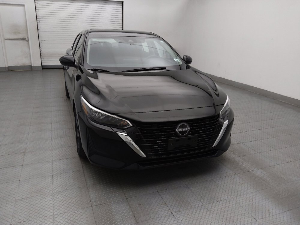 Used 2025 Nissan Sentra SV FWD image 14