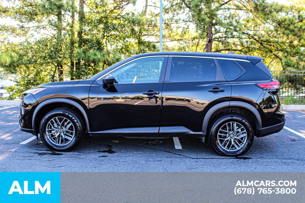 Used 2024 Nissan Rogue S FWD image 6