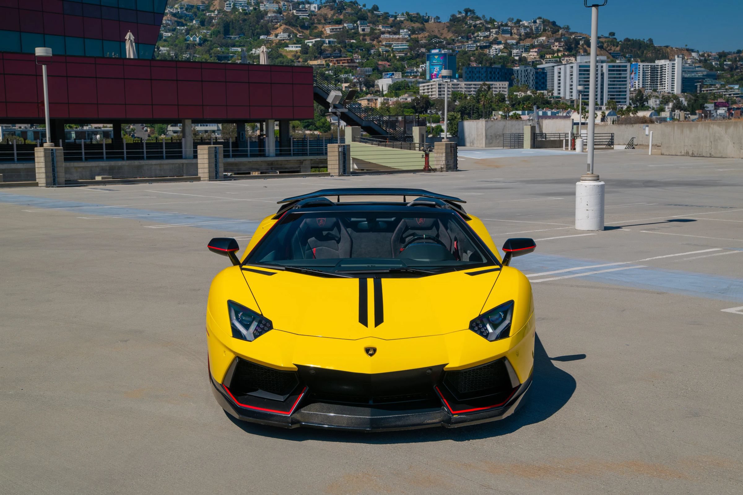 Used 2016 Lamborghini Aventador LP 700-4 AWD/4WD image 3