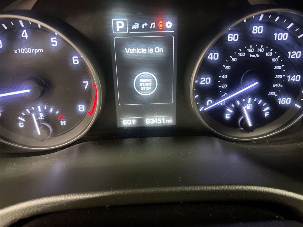 Used 2017 Hyundai Elantra Limited w/ Limited Tech Package 04 image 12