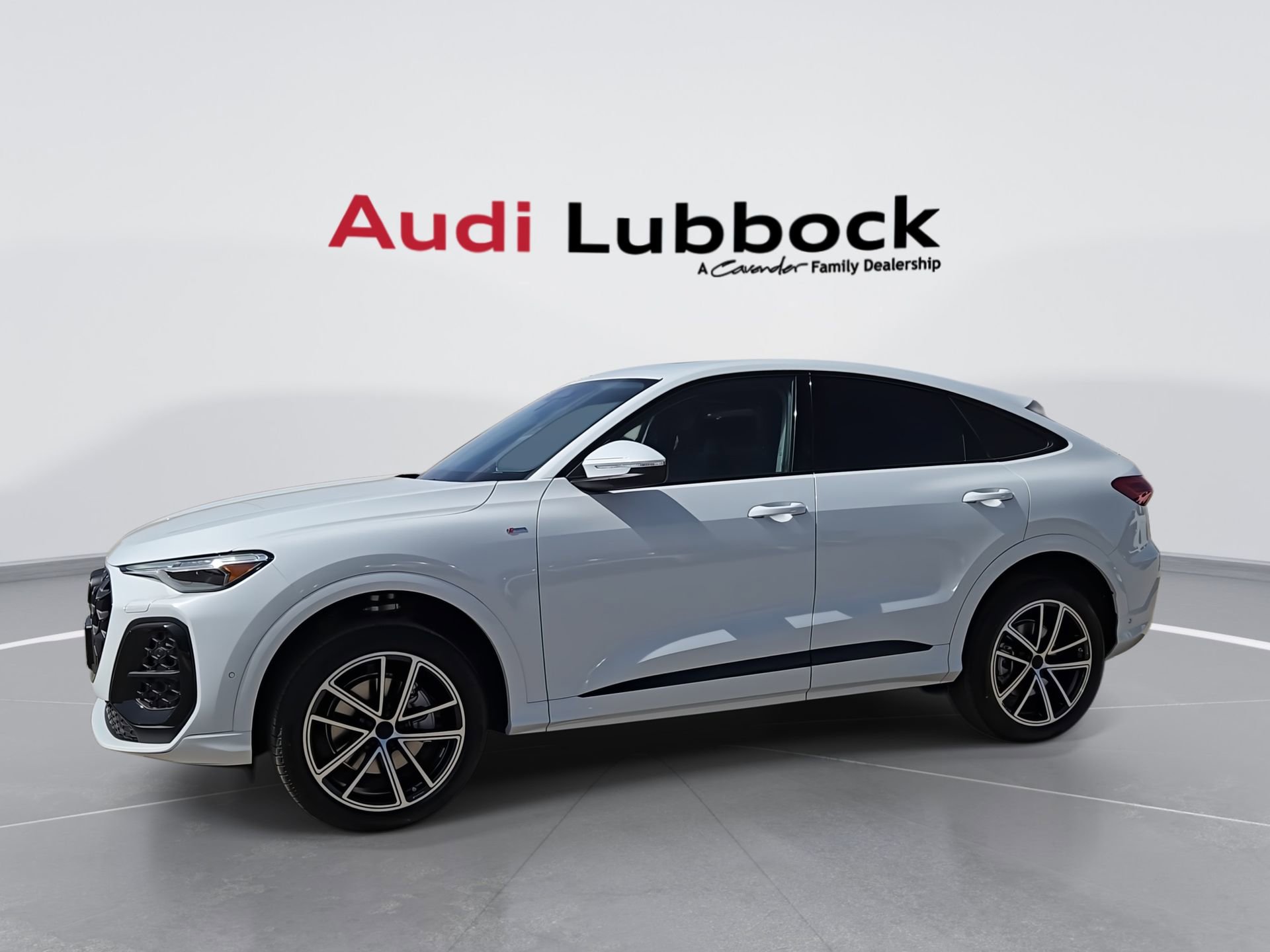 New 2026 Audi Q5 2.0T Premium image 5