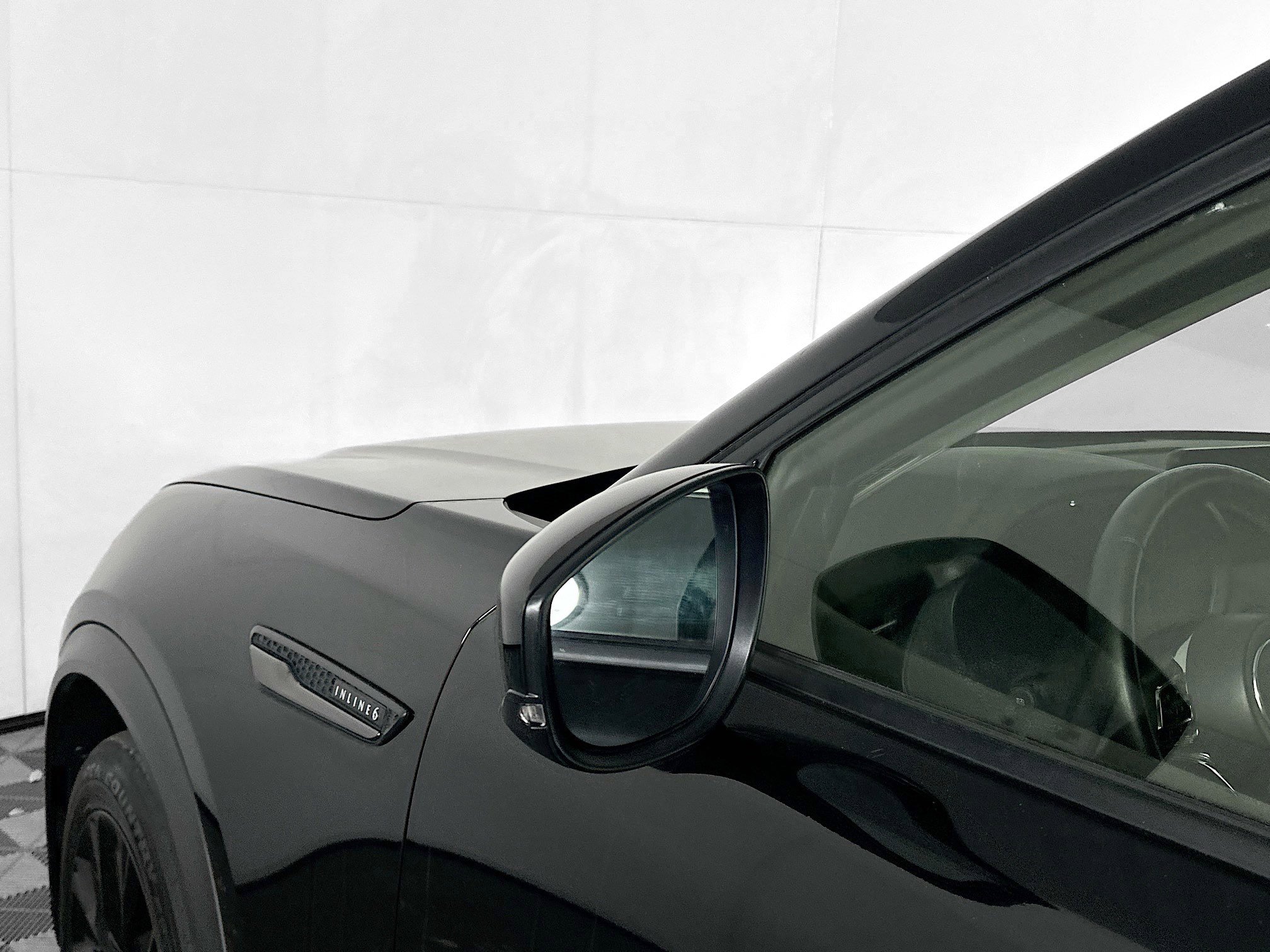 Used 2025 MAZDA CX-90 3.3 Turbo w/ Premium Sport Pkg image 16