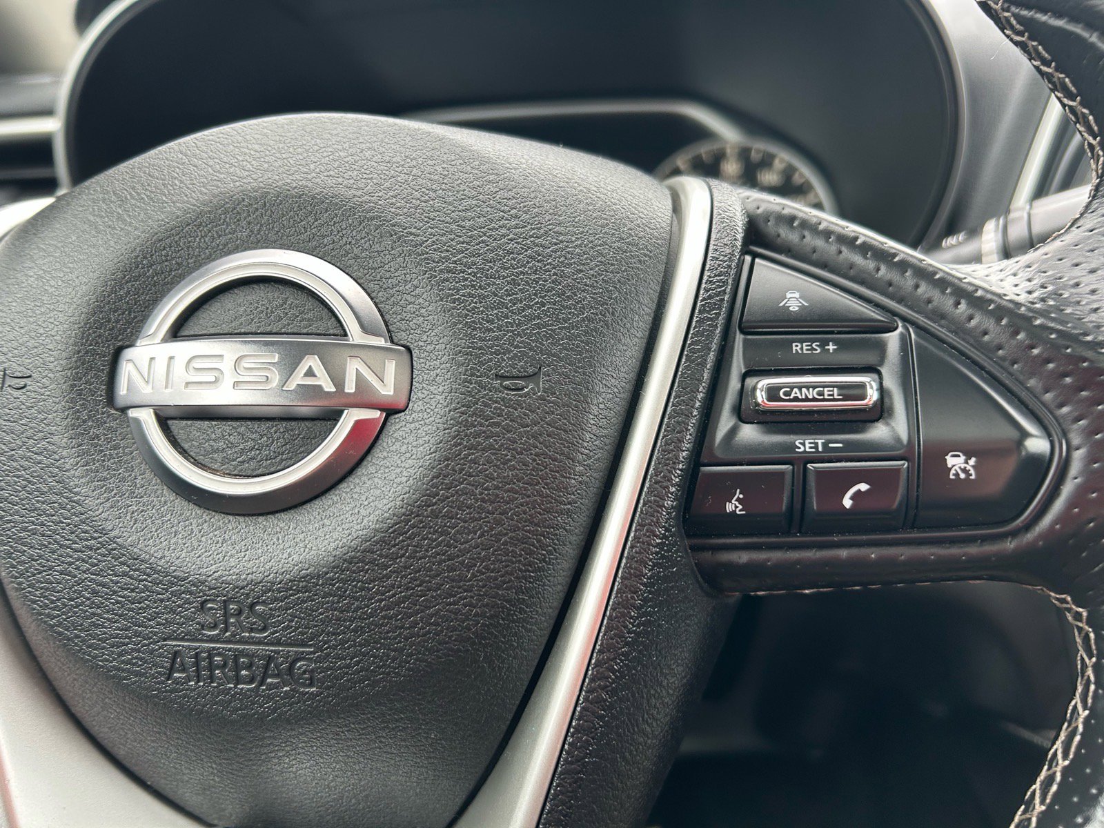 Used 2023 Nissan Maxima SL image 23