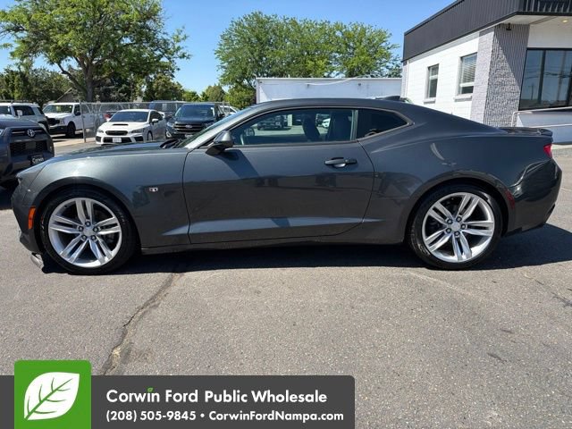 Used 2017 Chevrolet Camaro LT RWD image 8