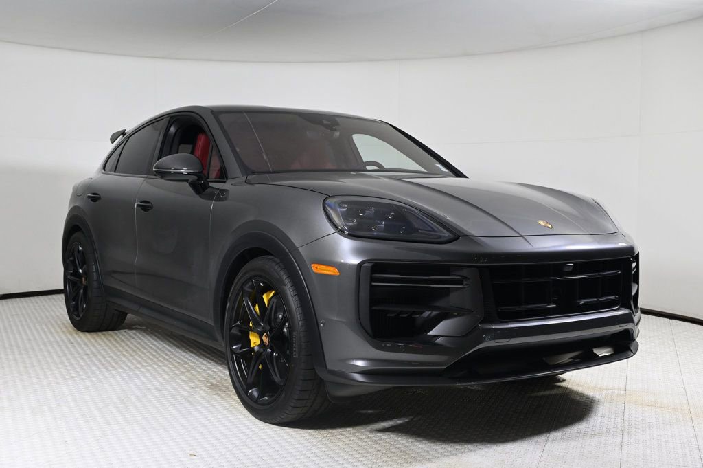Used 2026 Porsche Cayenne Turbo GT image 9