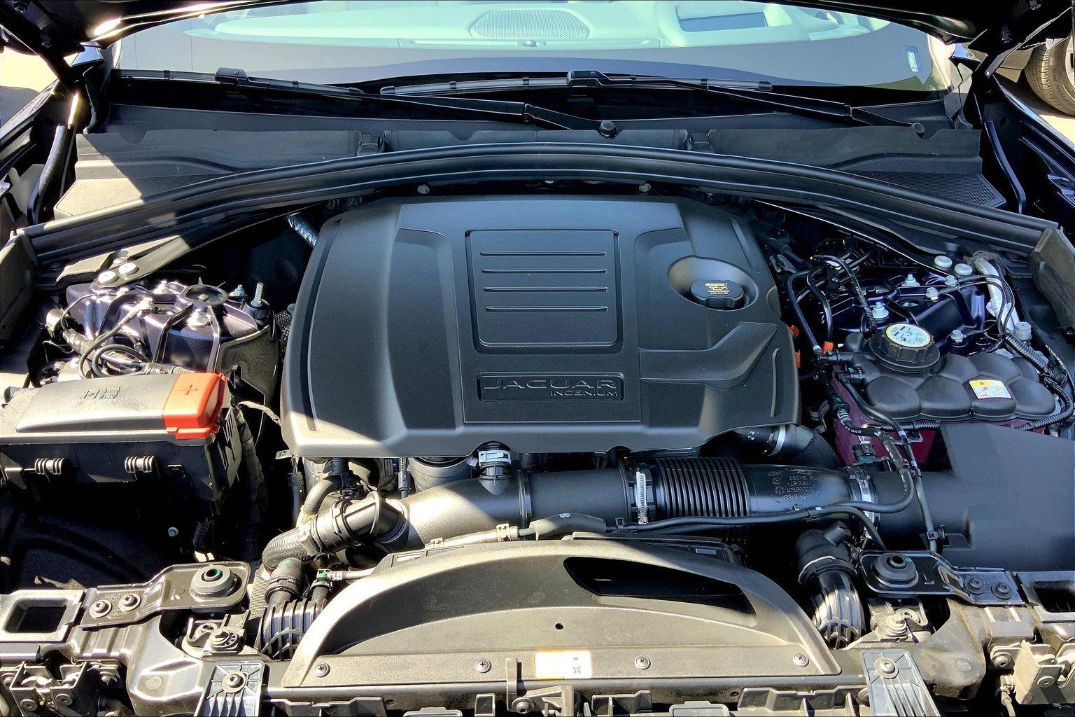 New 2026 Jaguar F-PACE R-Dynamic S image 8