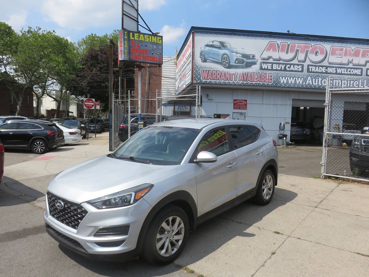 Used 2019 Hyundai Tucson SE AWD/4WD image 2
