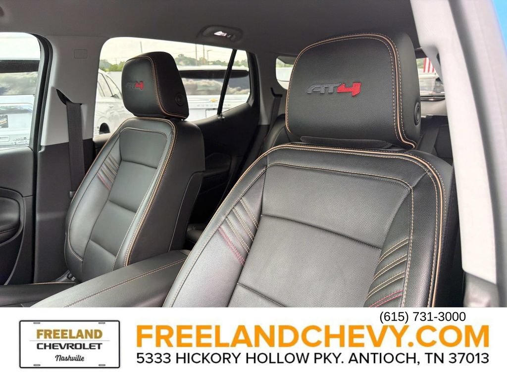 Used 2024 GMC Terrain AT4 AWD/4WD image 23