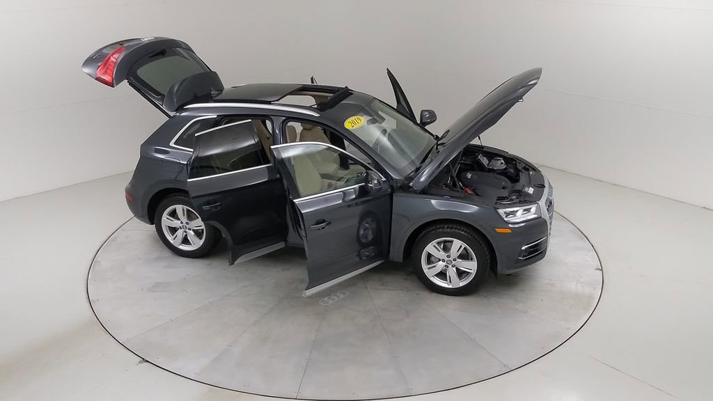 Used 2019 Audi Q5 Prestige w/ Prestige Package image 46