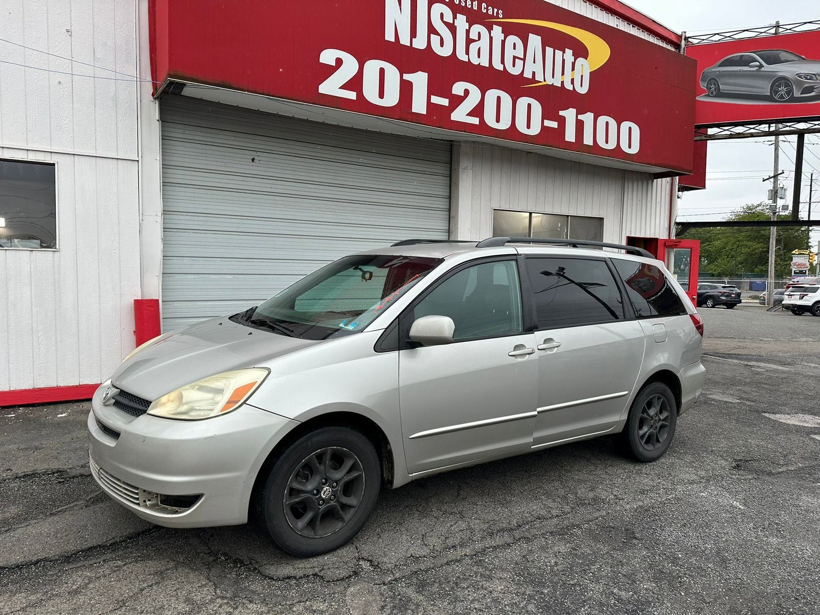 Used 2005 Toyota Sienna XLE