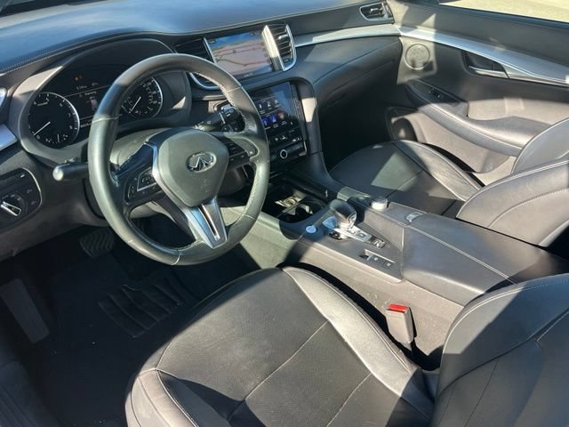 Certified 2019 INFINITI QX50 Essential w/ Cargo Package FWD image 11