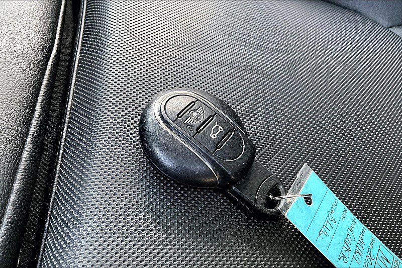 Used 2023 MINI Cooper Clubman S FWD image 8