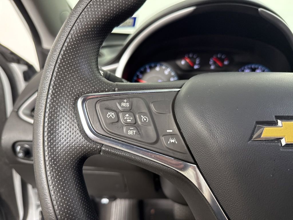 Used 2023 Chevrolet Malibu LT image 25