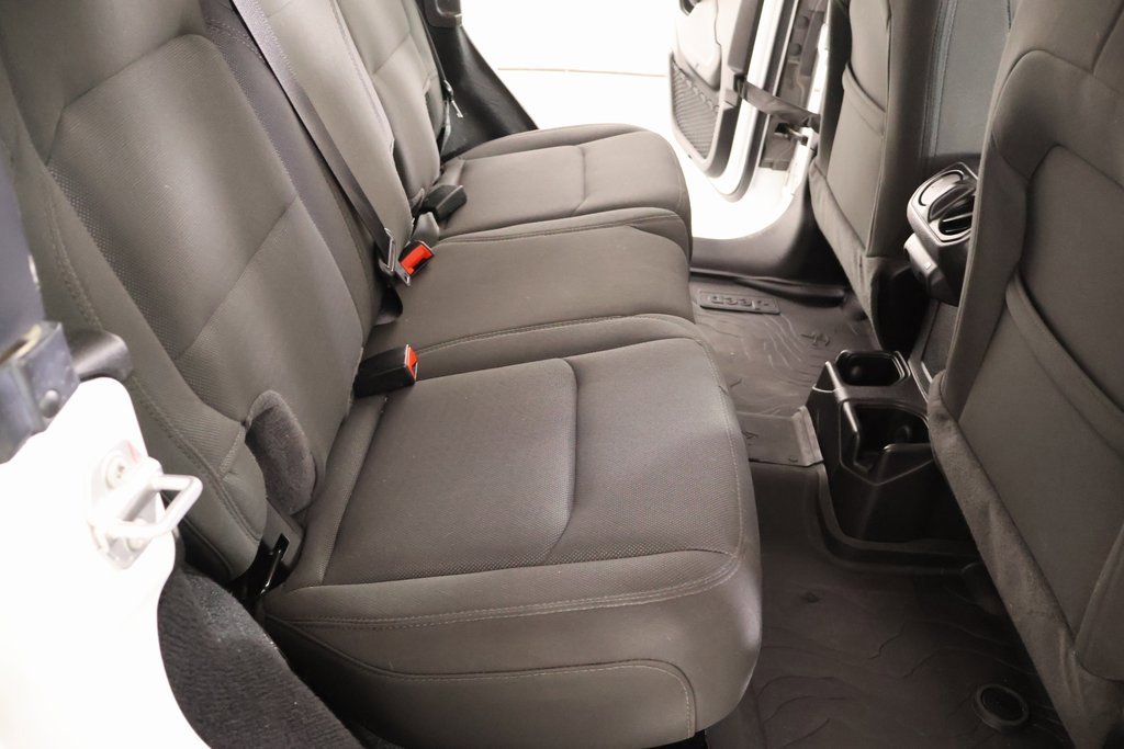 Used 2023 Jeep Wrangler Sport S image 14