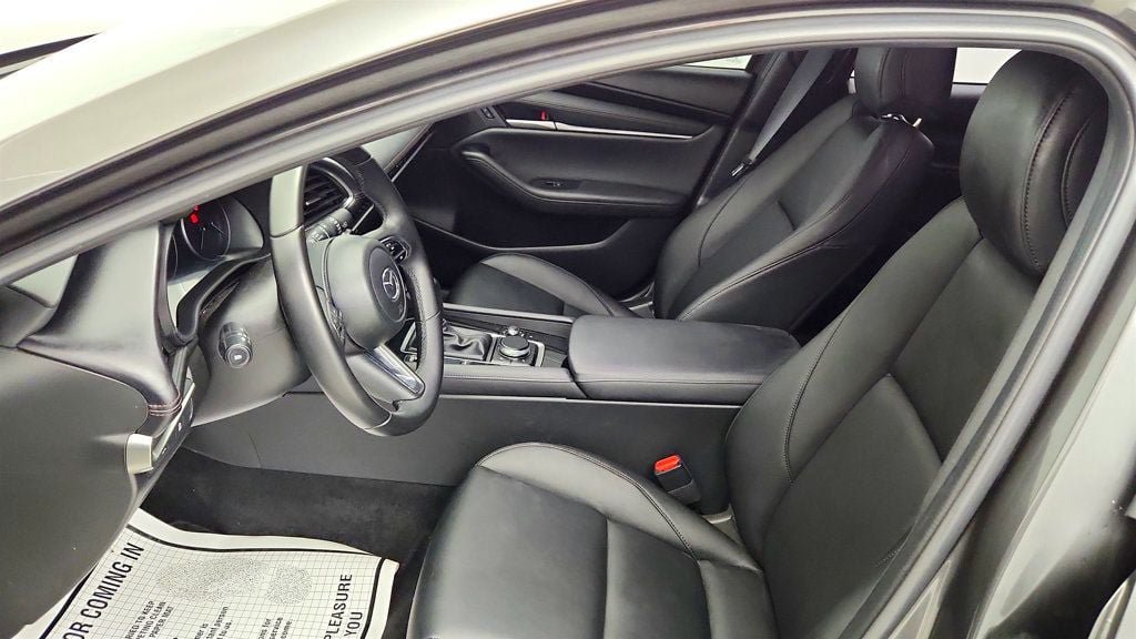 Used 2025 MAZDA MAZDA3 s Sport FWD image 17