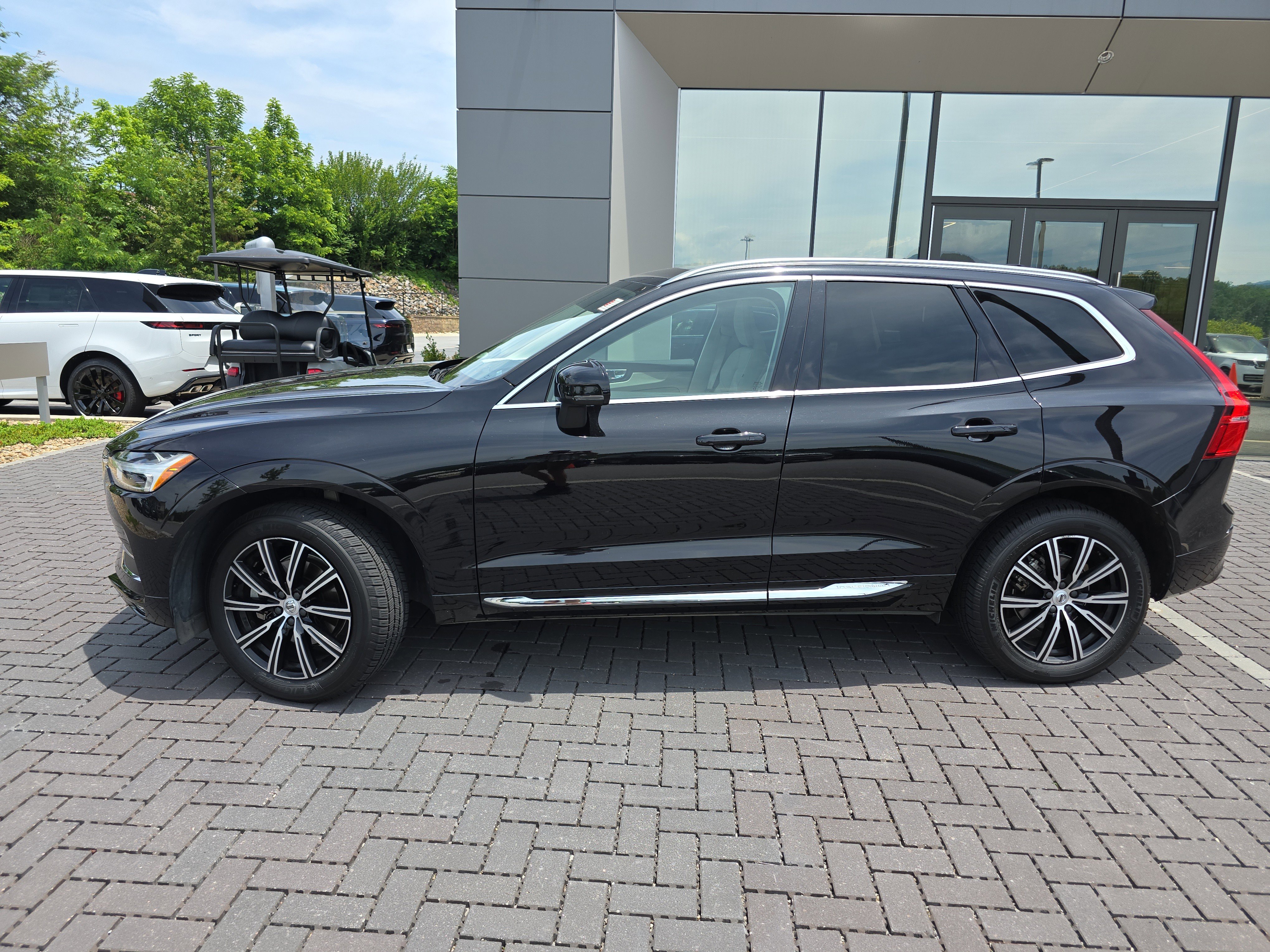 Used 2020 Volvo XC60 T5 Inscription AWD/4WD image 8