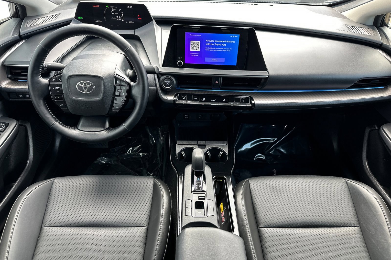 Used 2025 Toyota Prius XLE image 14