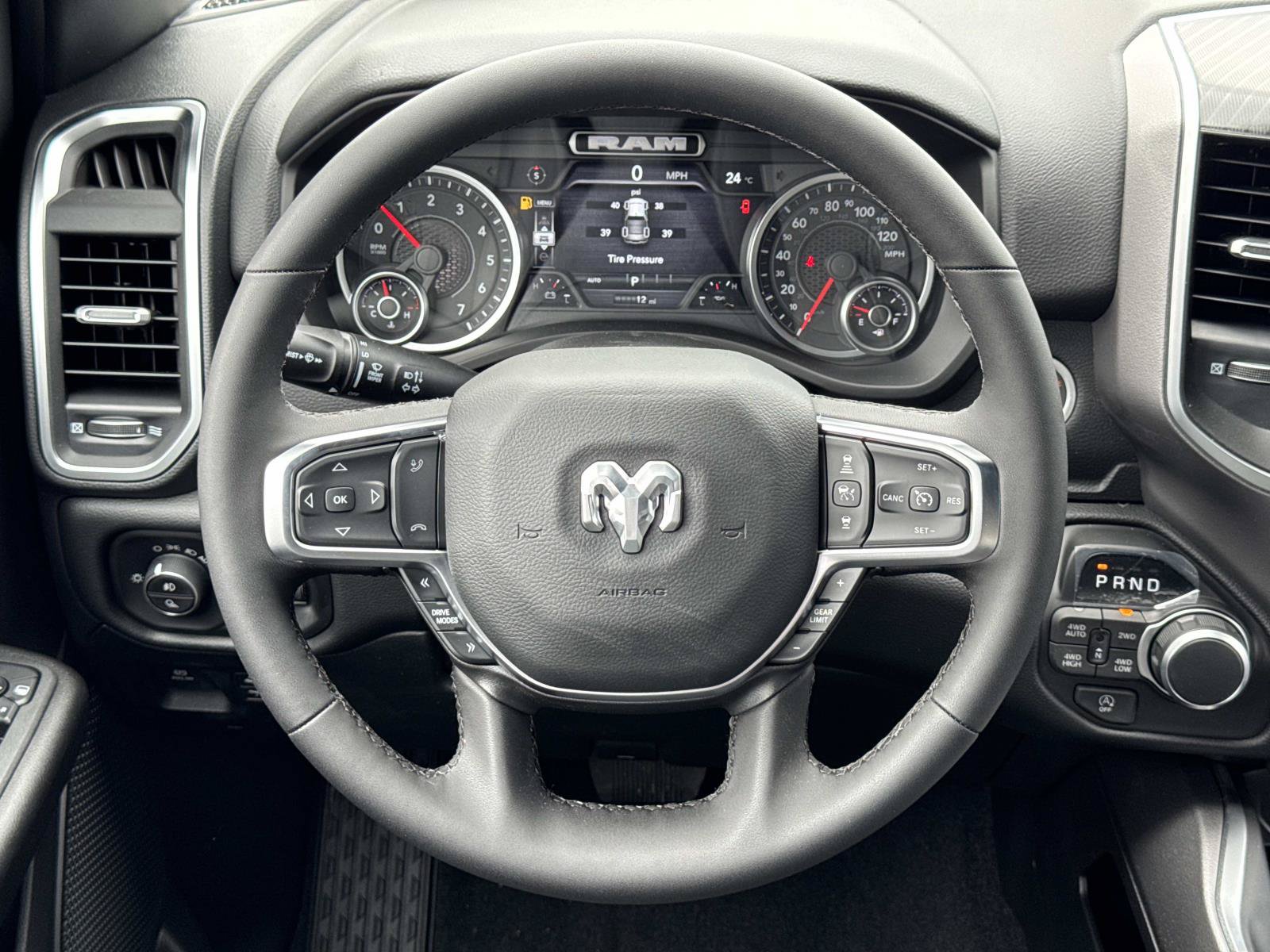 New 2026 RAM 1500 Big Horn AWD/4WD image 7