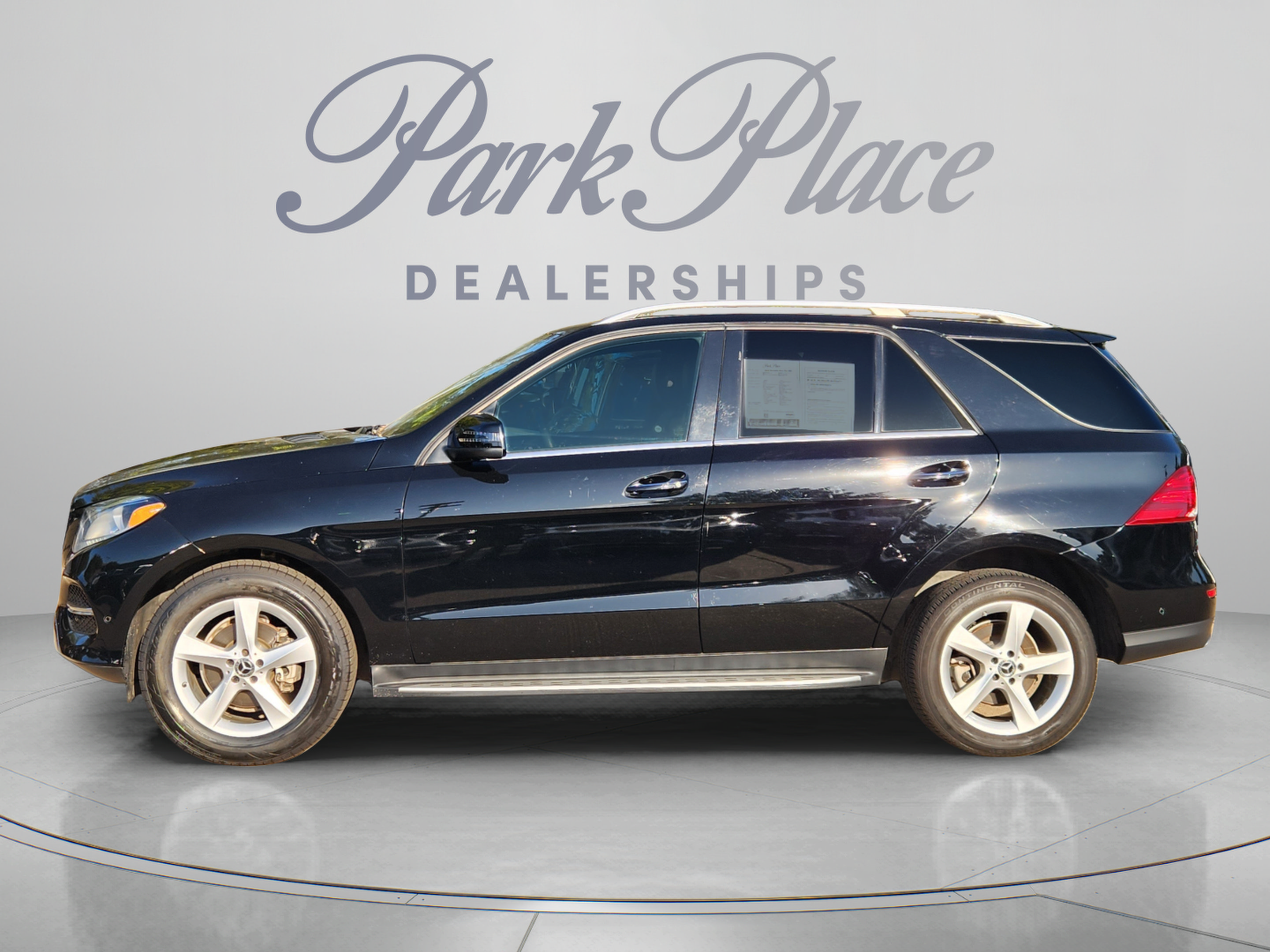Used 2018 Mercedes-Benz GLE 350 image 2