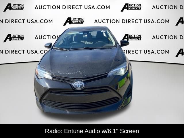Used 2018 Toyota Corolla LE image 2
