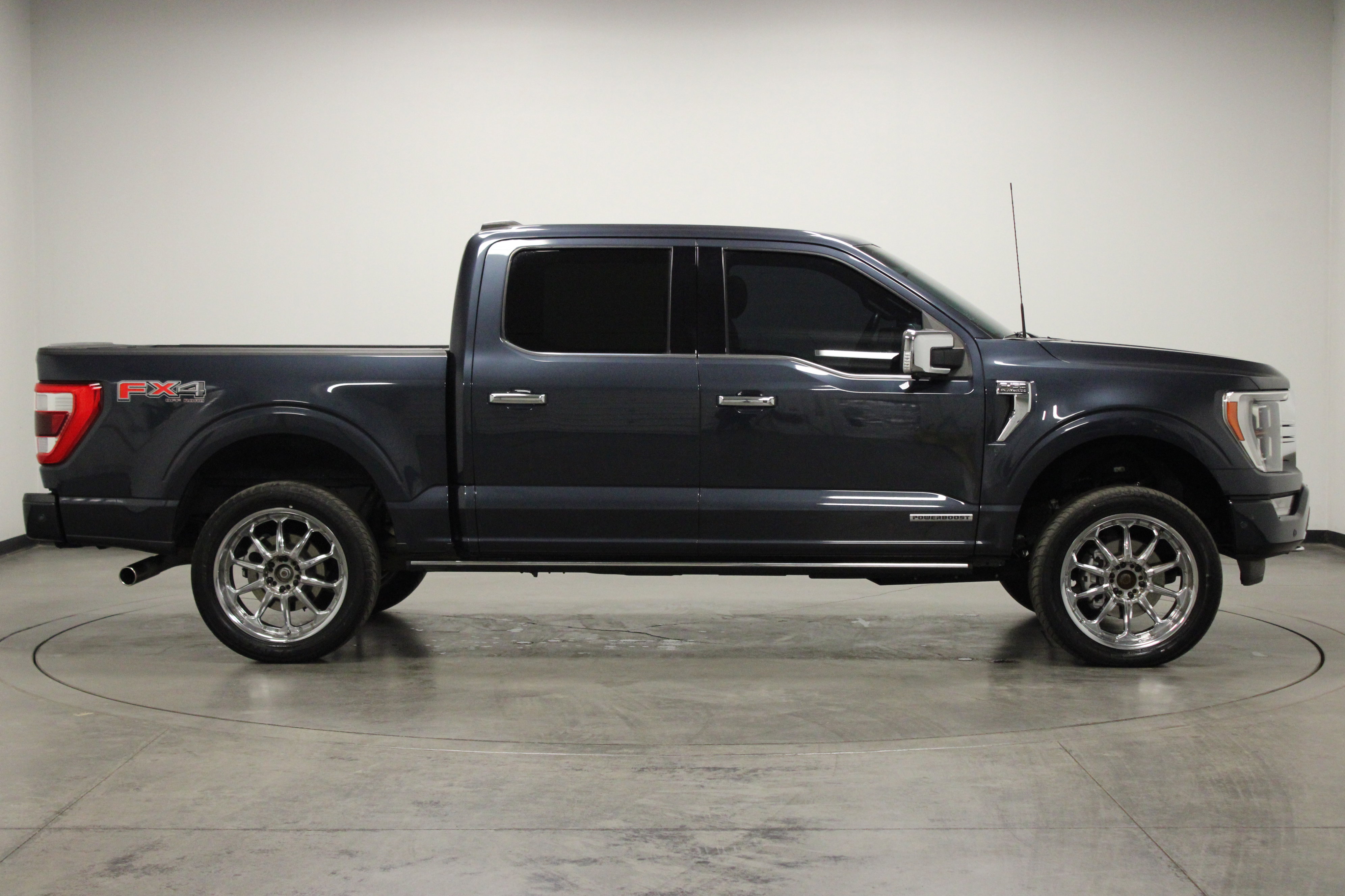 Used 2022 Ford F150 Platinum w/ Equipment Group 701A High image 9