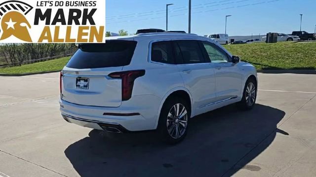 Used 2024 Cadillac XT6 Premium Luxury AWD/4WD image 8