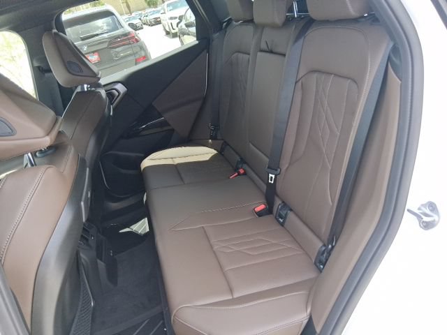 New 2026 BMW X3 xDrive30i w/ Premium Package AWD/4WD image 16
