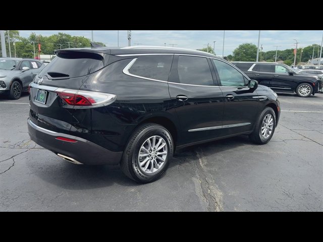 Certified 2024 Buick Enclave Essence w/ LPO, Floor Liner Package AWD/4WD image 8