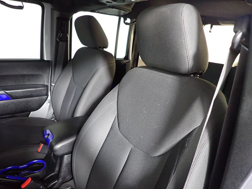 Used 2016 Jeep Wrangler Unlimited Sport AWD/4WD image 18