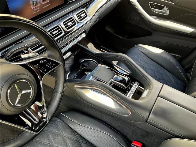 Used 2024 Mercedes-Benz Maybach GLS 600 4MATIC image 14