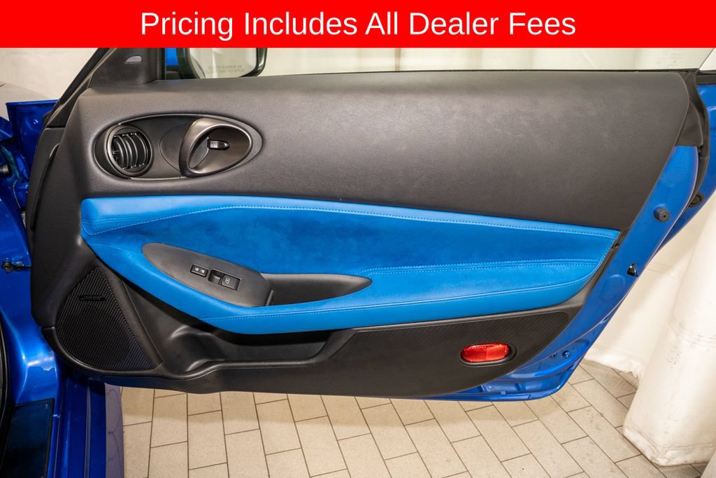 Certified 2025 Nissan Z Performance w/ Floor Mat Package RWD image 9