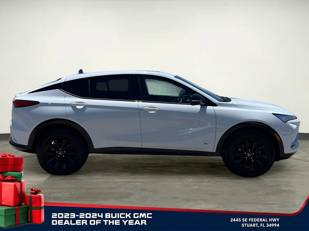 New 2025 Buick Envision Sport Touring image 6