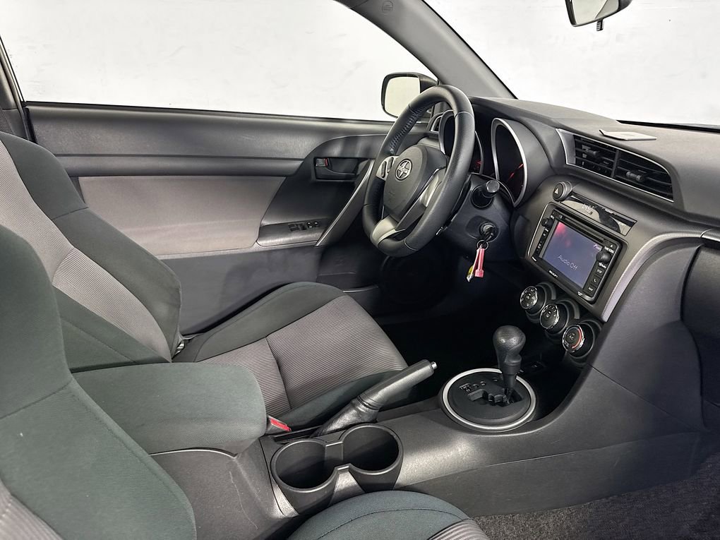 Used 2015 Scion tC image 27