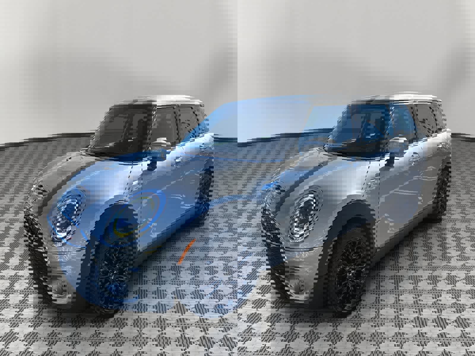 Certified 2024 MINI Cooper Clubman S image 7