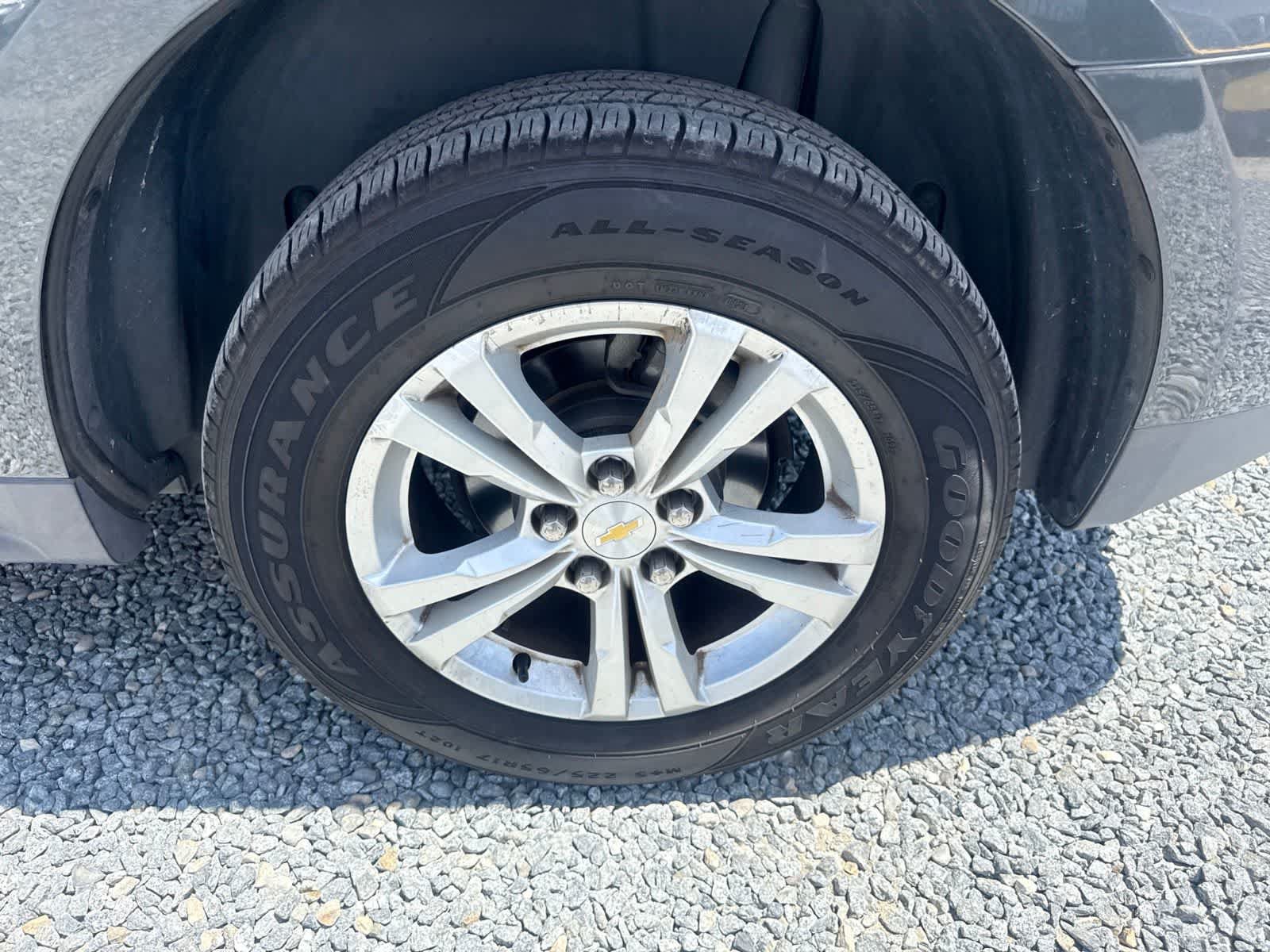 Used 2017 Chevrolet Equinox LS FWD image 10